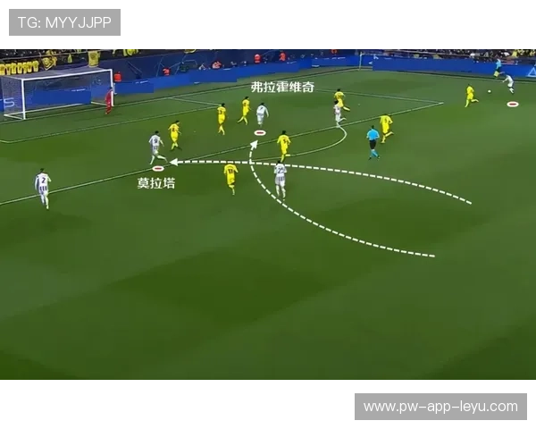 弗拉霍维奇低射完成破门