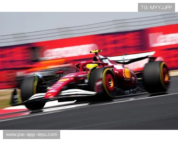 F1大奖赛汉密尔顿再度封王，f1汉密尔顿最精彩的一场比赛